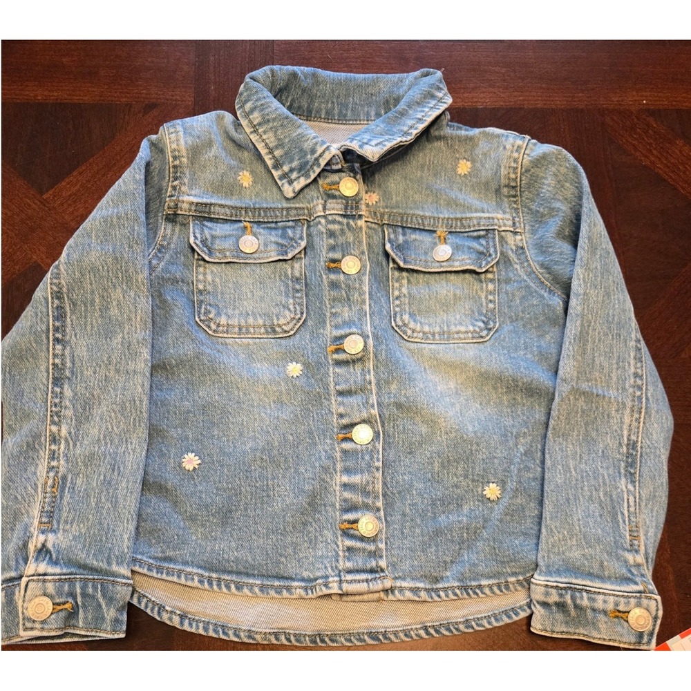 Cat & Jack Girls 5T Medium Wash Denim Jacket Embroidered Daisy Floral Snap Front - Picture 4 of 8